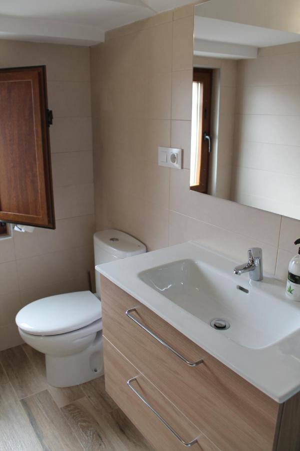 Apartamentos Turisticos Escorraladas Baltanás Extérieur photo