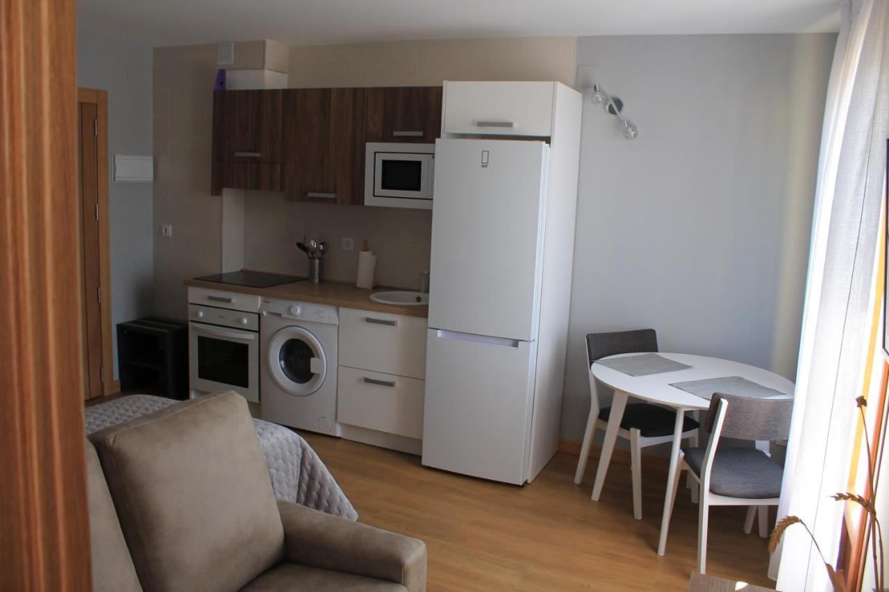 Apartamentos Turisticos Escorraladas Baltanás Extérieur photo