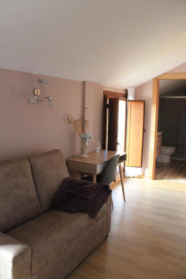 Apartamentos Turisticos Escorraladas Baltanás Extérieur photo